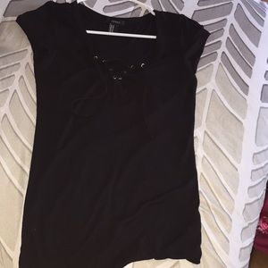 Forever 21 black tie shirt